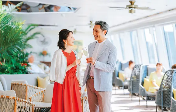 「飛鳥Ⅱ」で堪能する至福の洋上時間