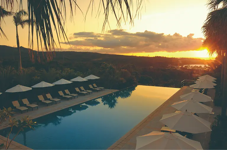 ジ・アッタテラス クラブタワーズ（恩納村）